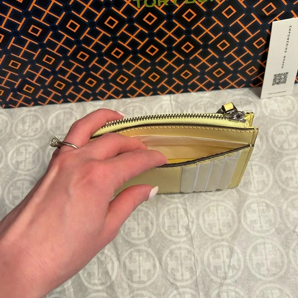 Tory Burch tory burch